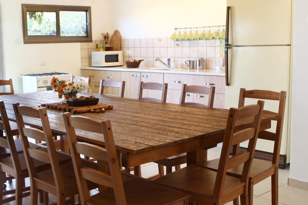 Beit Shapira Hostal Kefar Shammay Exterior foto